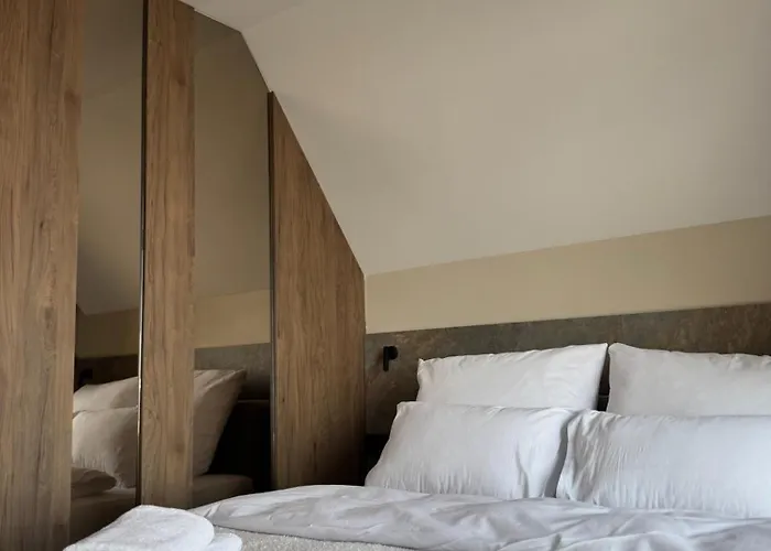 Osada Jager וילה *